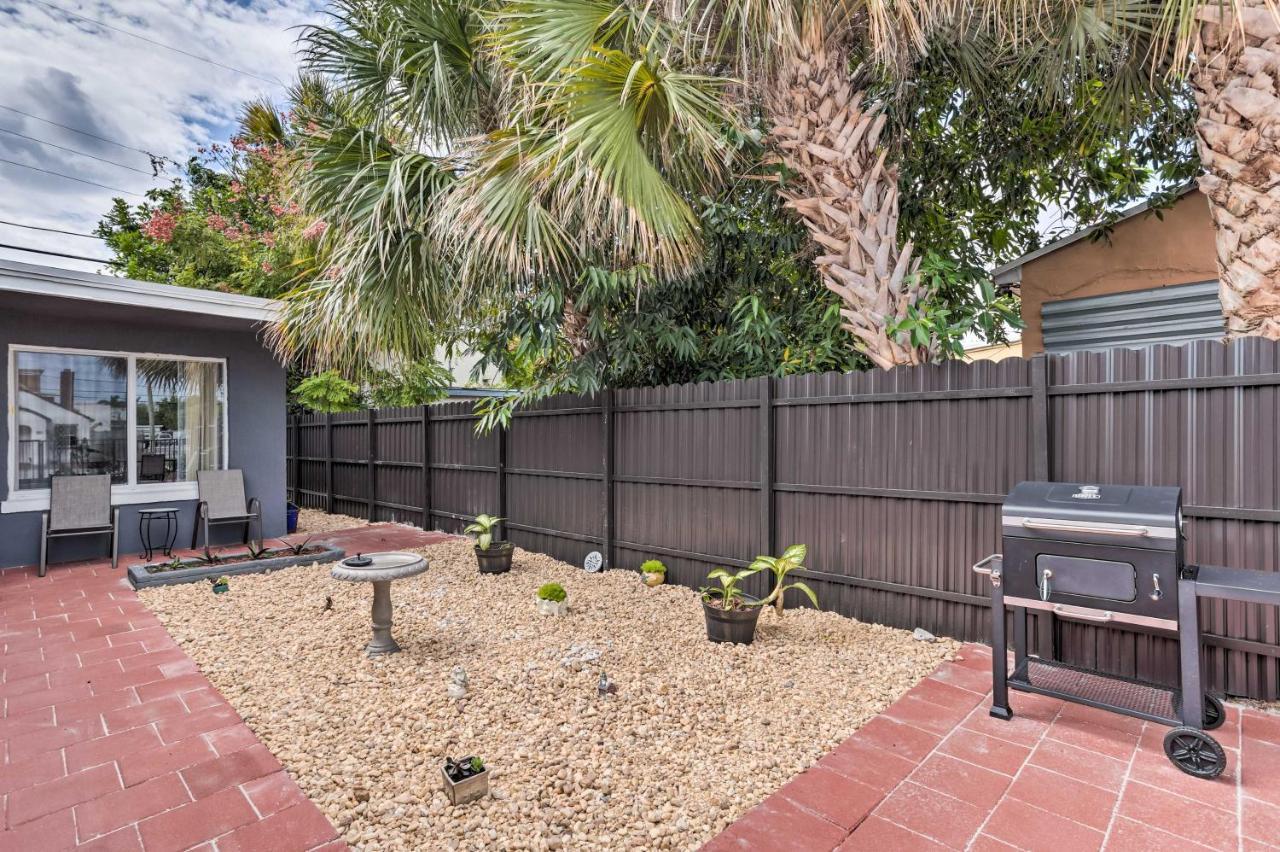 וסט פאלם ביץ' Inviting Apartment Less Than 2 Mi To Riviera Beach! מראה חיצוני תמונה